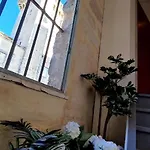 Uzes, Au Coeur Du Centre Medieval La Boussole D'uzes, De Caractere Du Xvii -eme Siecle 위제