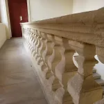 아파트 Uzes, Au Coeur Du Centre Medieval La Boussole D'uzes, De Caractere Du Xvii -eme Siecle *