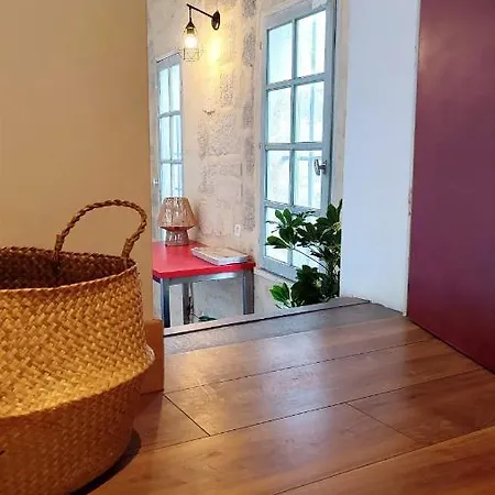 Uzes, Au Coeur Du Centre Medieval La Boussole D'uzes, De Caractere Du Xvii -eme Siecle Apartmán *