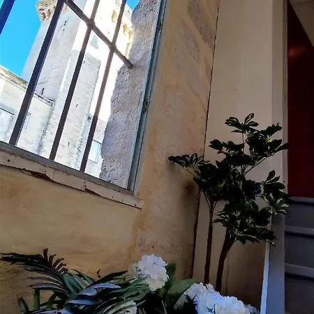 Uzes, Au Coeur Du Centre Medieval La Boussole D'uzes, De Caractere Du Xvii -eme Siecle Uzes