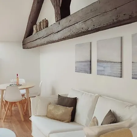 Apartmán Uzes, Au Coeur Du Centre Medieval La Boussole D'uzes, De Caractere Du Xvii -eme Siecle